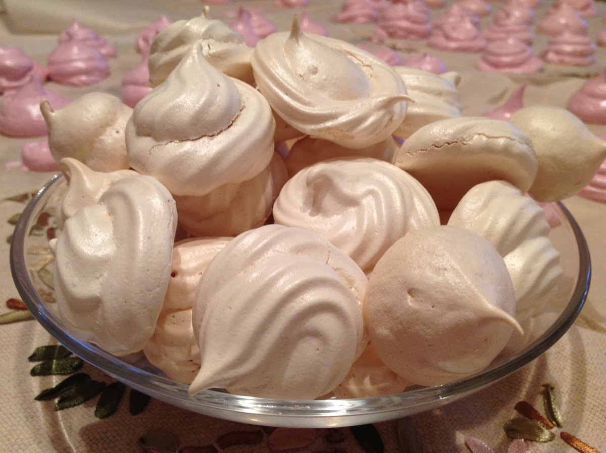 Безе, меренга — Meringue