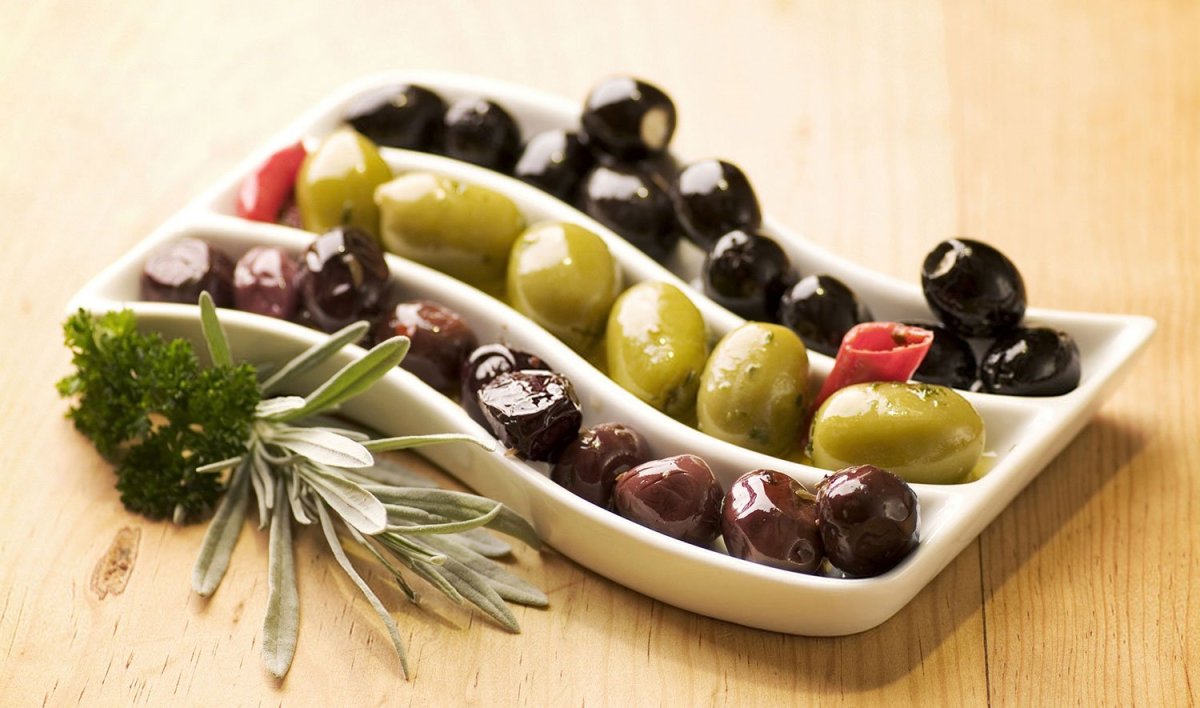 Оливковое масло оливки и маслины