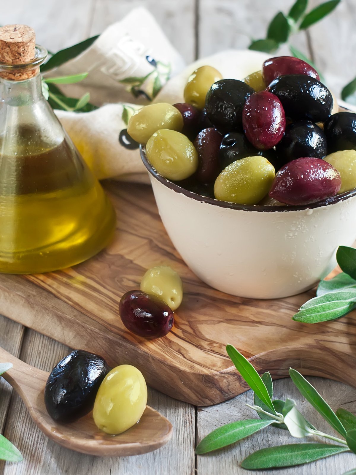 Оливки и маслины