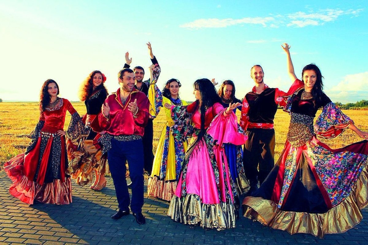 Ансамбль закарпатских цыган