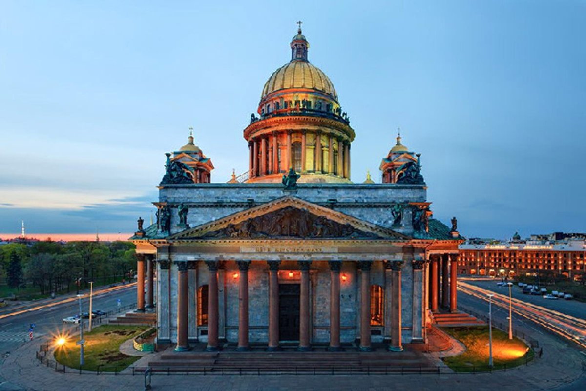 Исаакиевский собор в Санкт-Петербурге