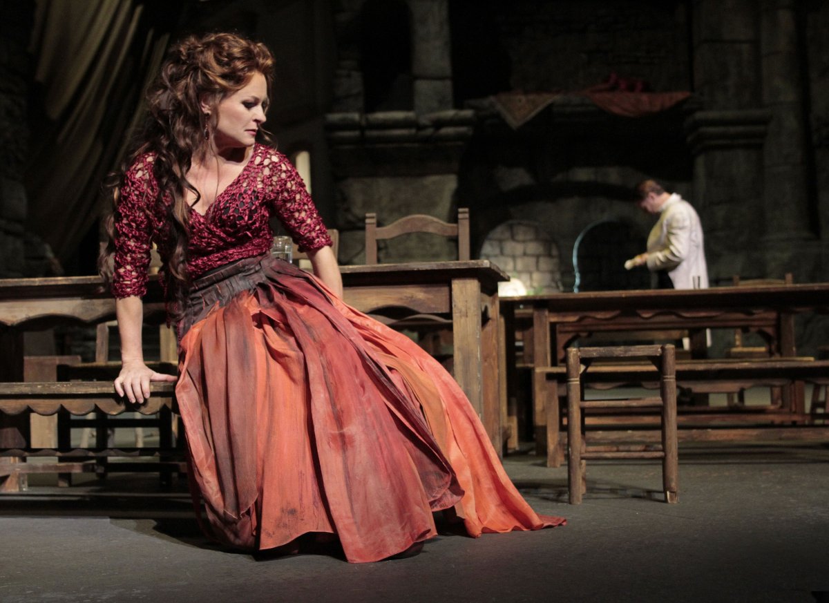 Carmen опера