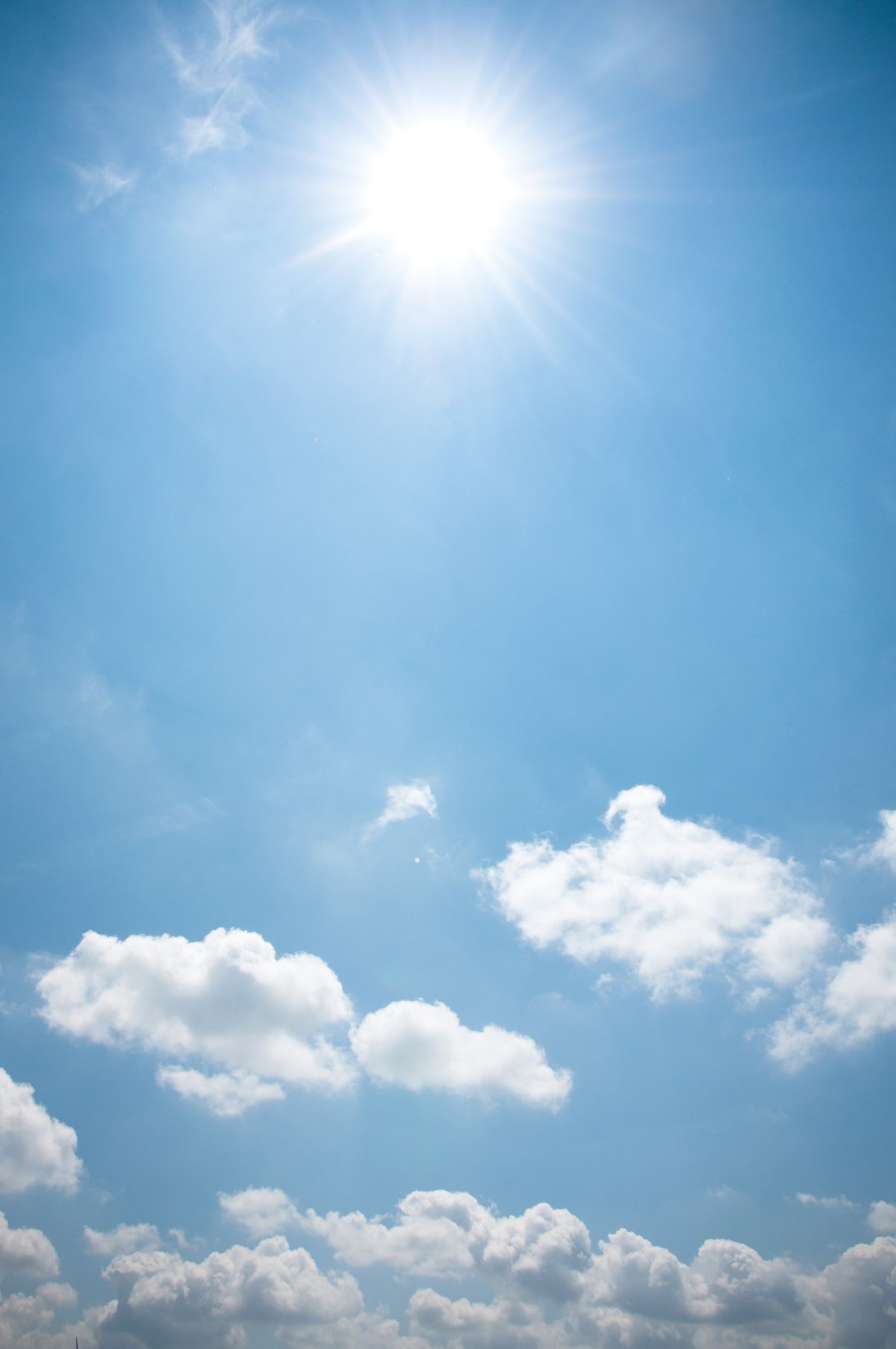 Безоблачное небо