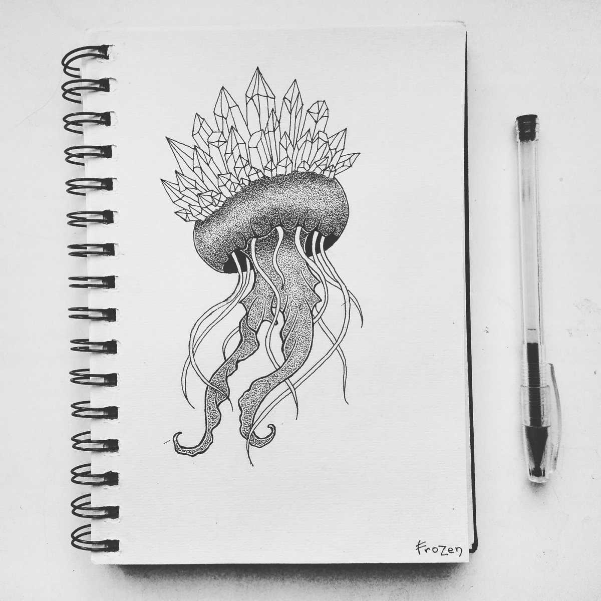 Маленькие рисуночки ручкой