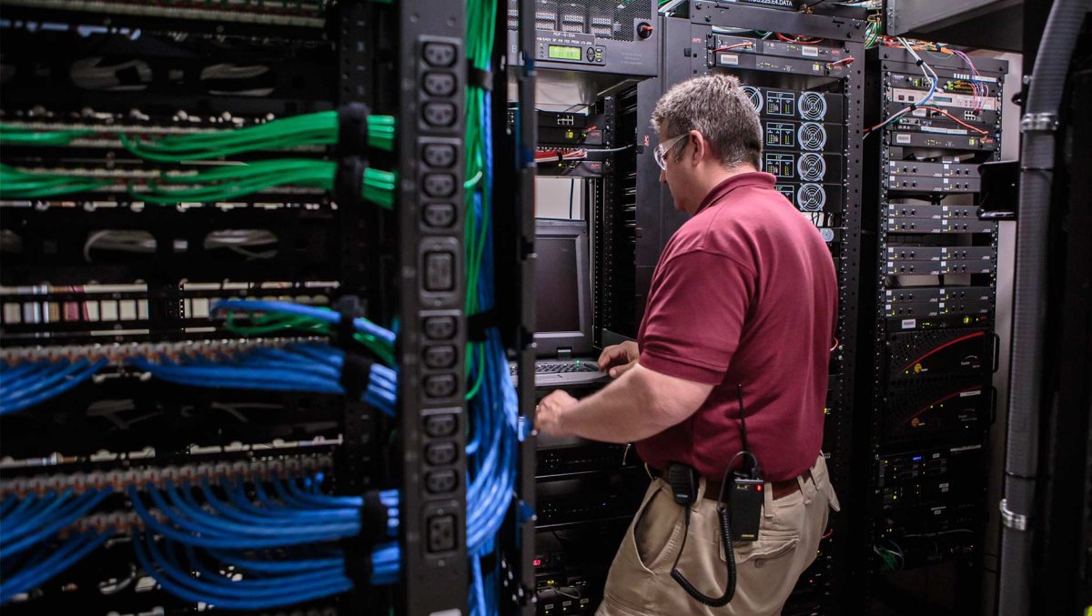 Компьютерный системщик