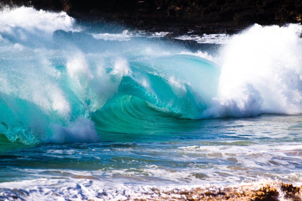 Гребень морской волны