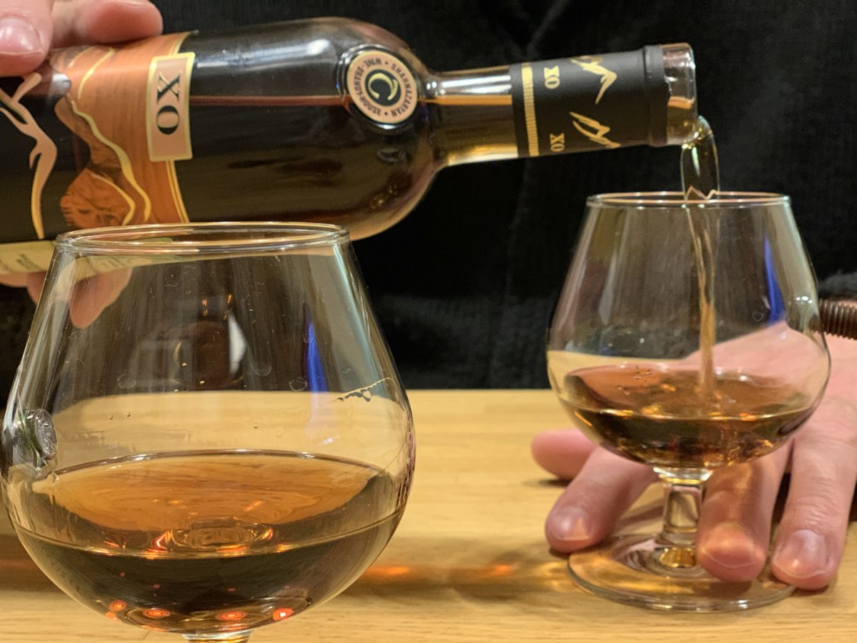 Композиция с коньяком для мужчины