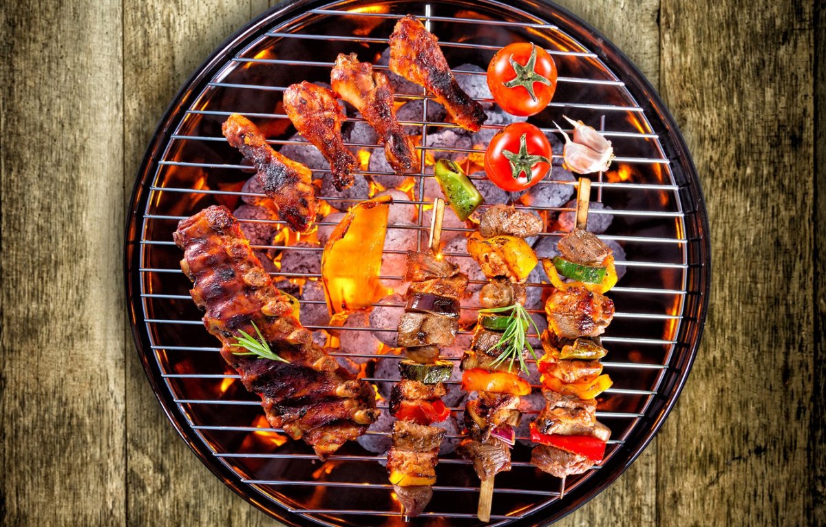 Шашлык на огне