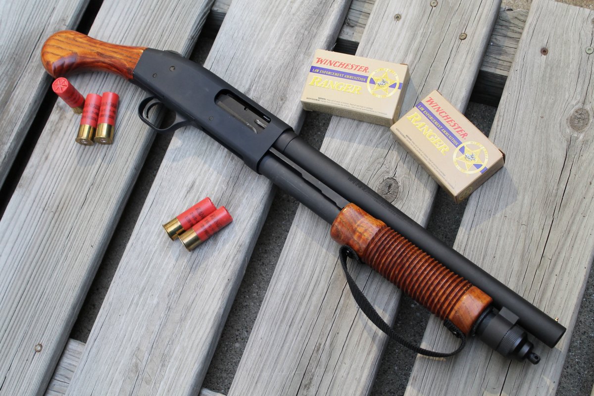 Mossberg 590 помповик