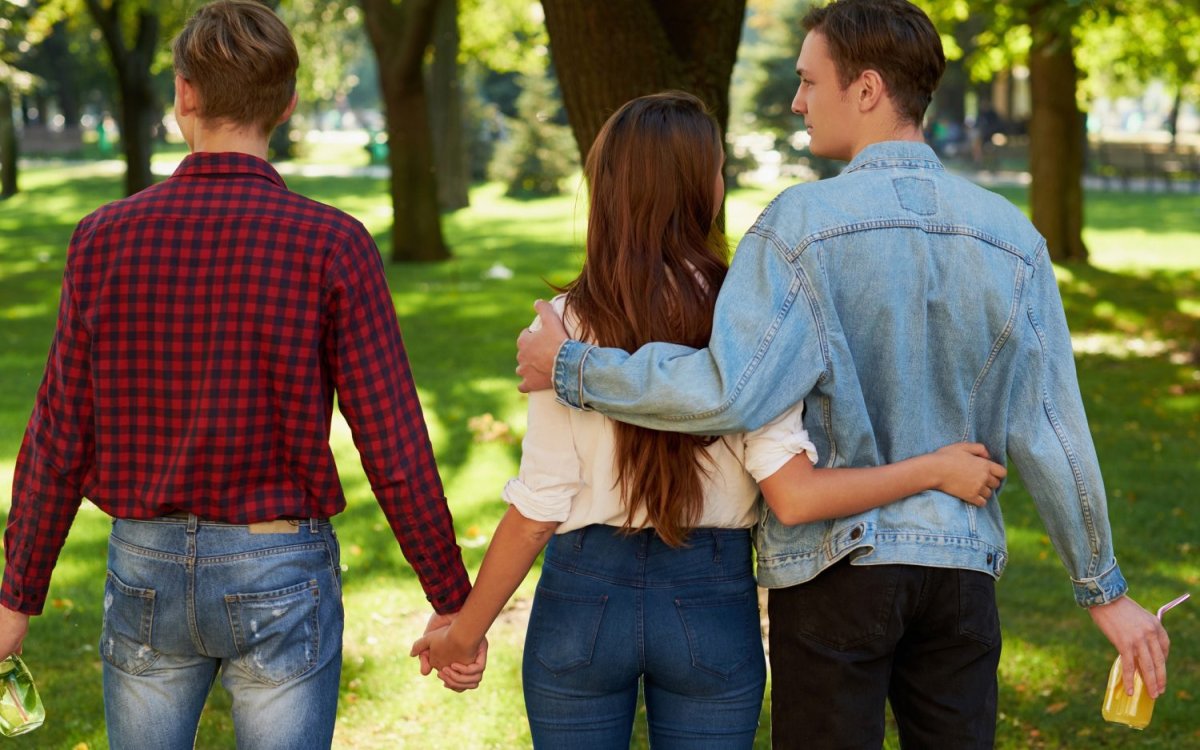 Дружба парня и девушки