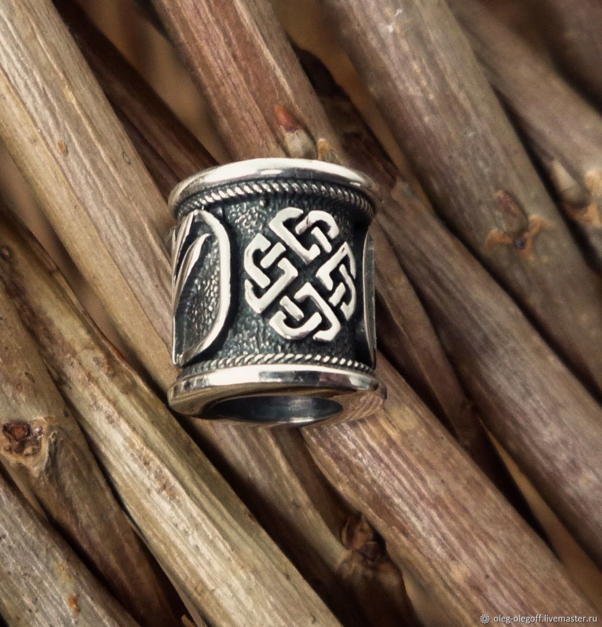 Три руны Феху