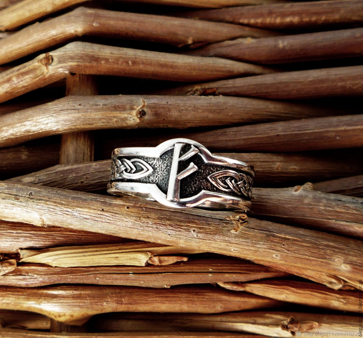 Руны Феху Феху Феху