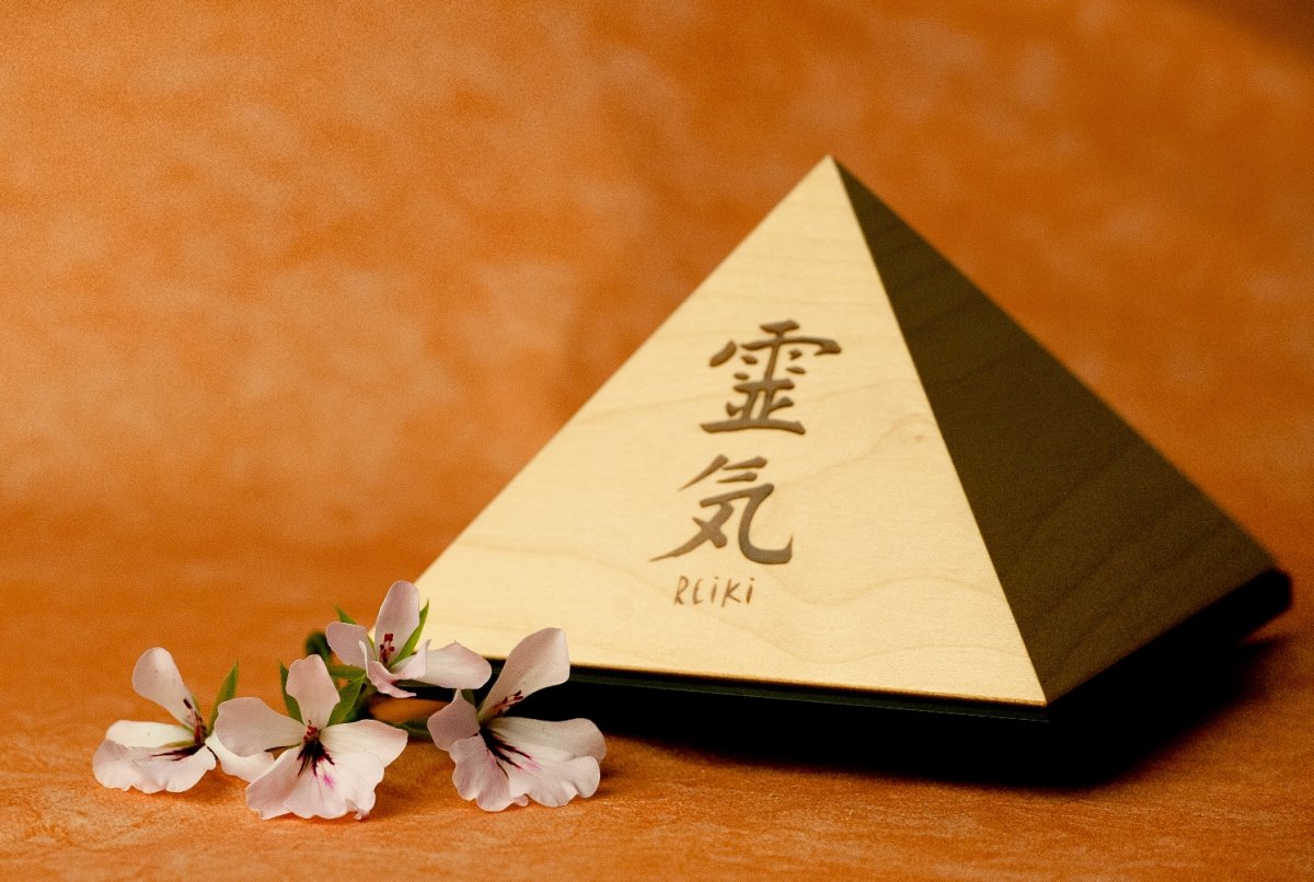 Японский символ рейки