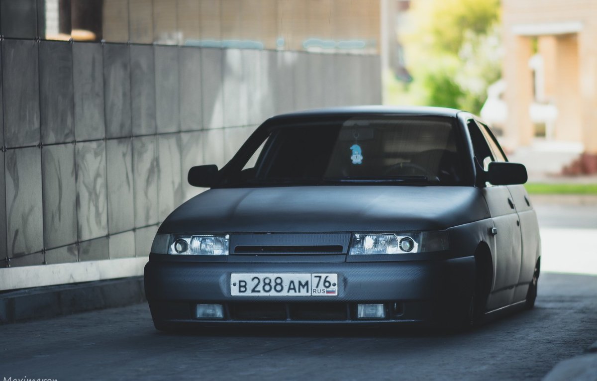 BMW e38 stance