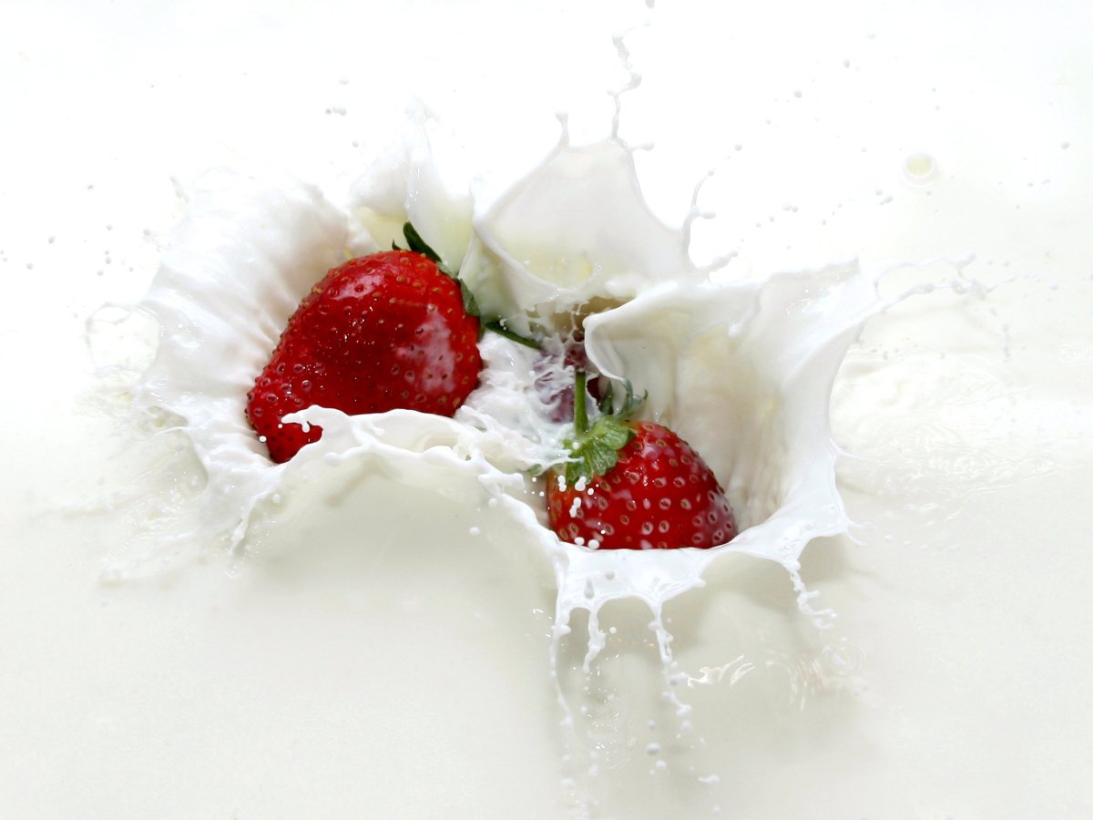 Десерт клубника со сливками