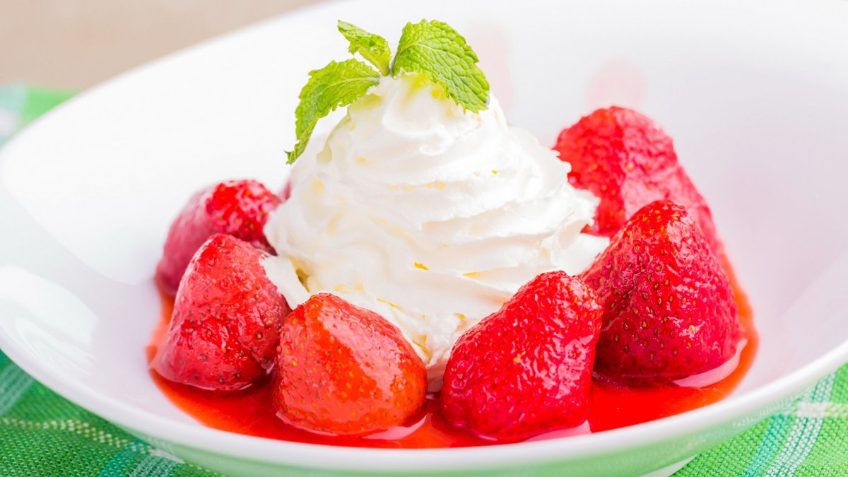 Клубника со сливками