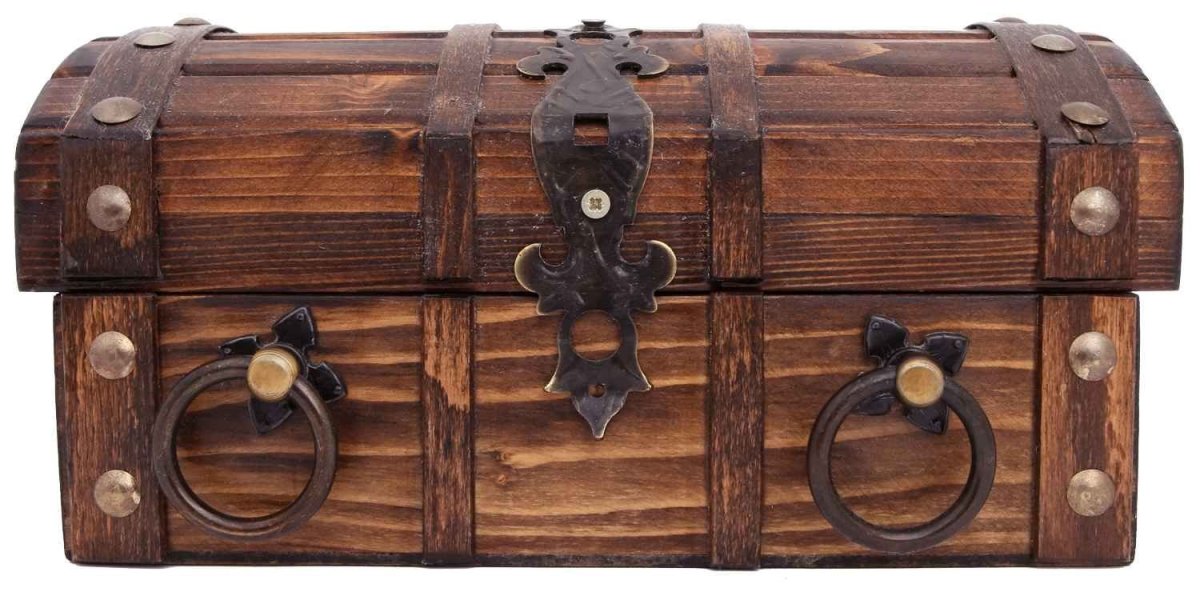 Каменный сундук