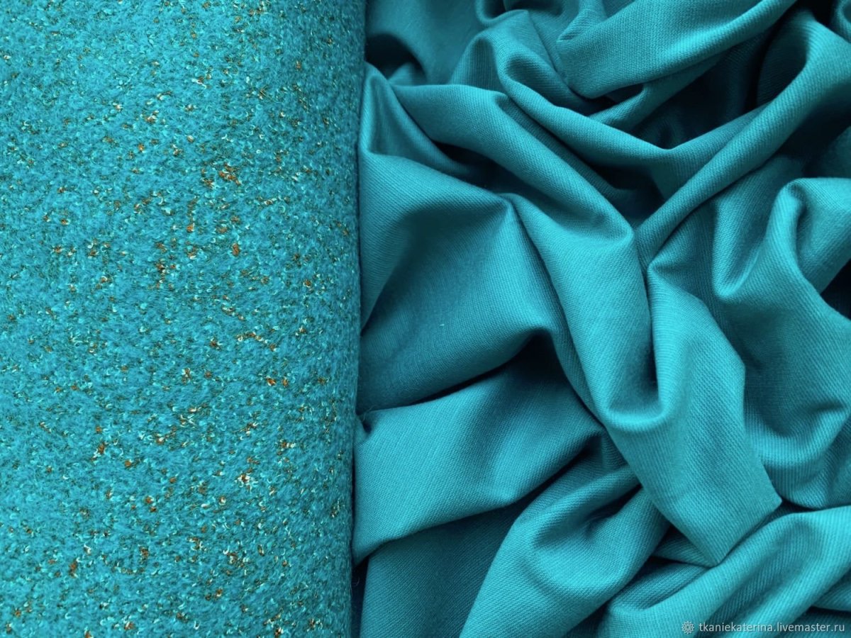 Бирюзовые обои в спальне