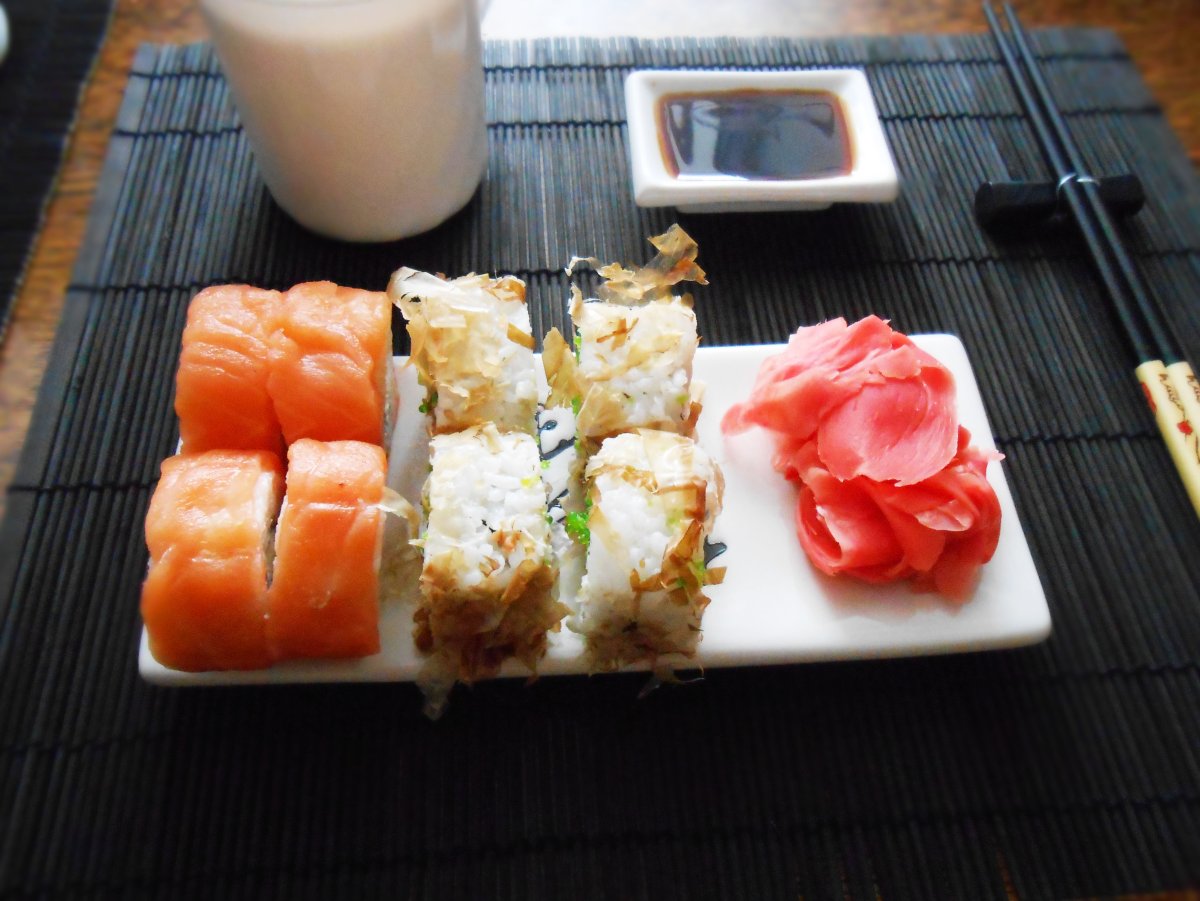 Смешные роллы и суши