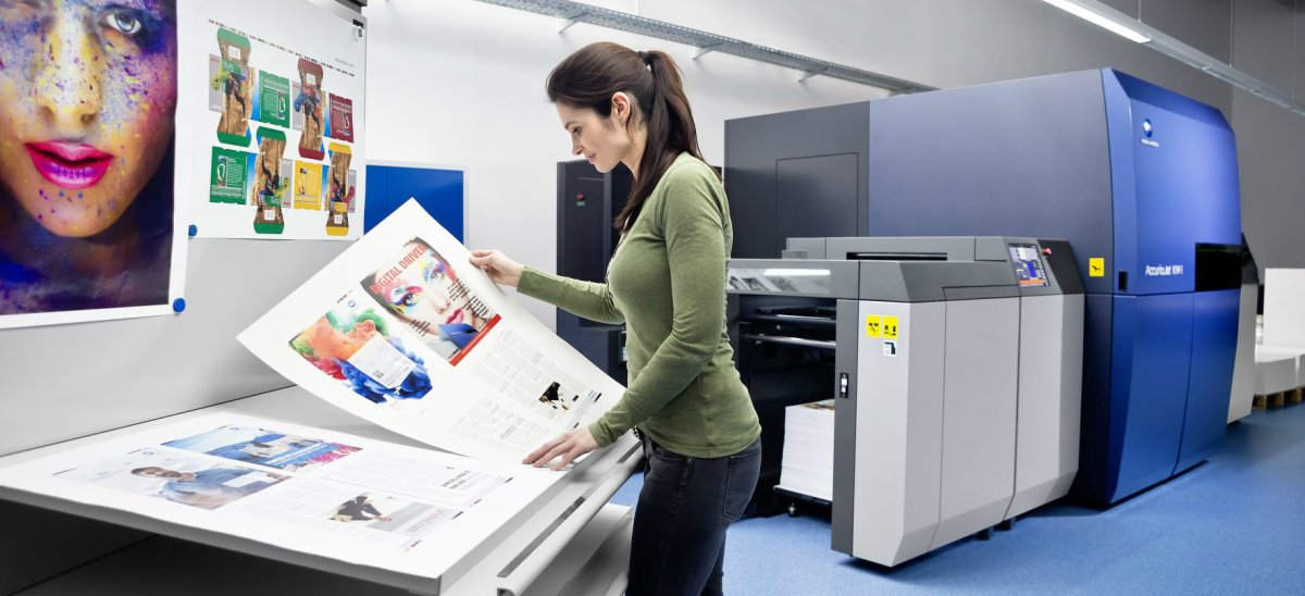 Konica Minolta ACCURIOJET km-1