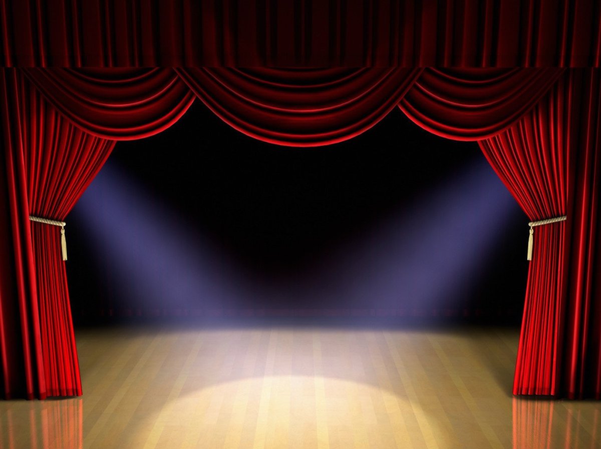 Театральная сцена