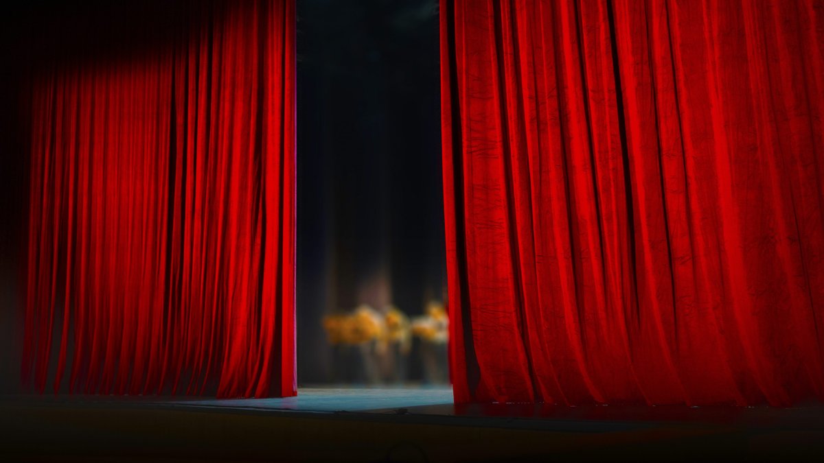 Шторы для сцены