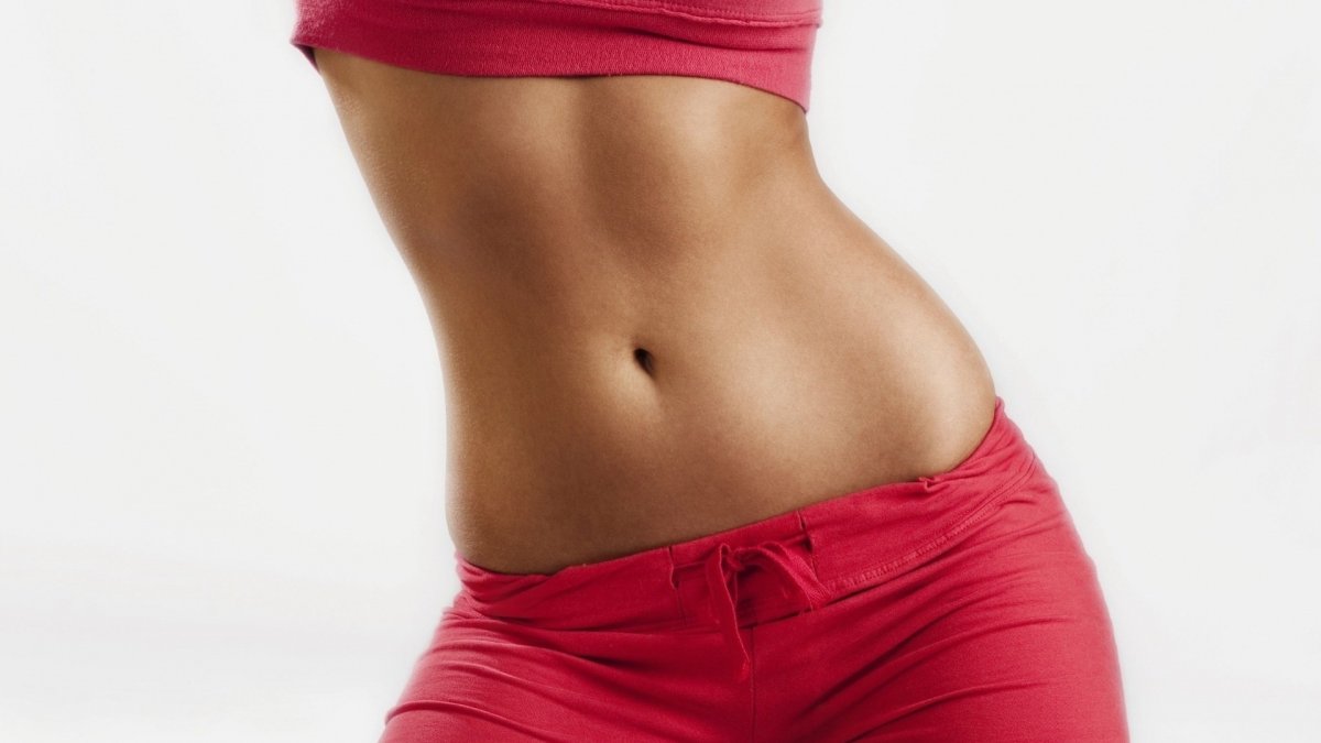 Красивый живот