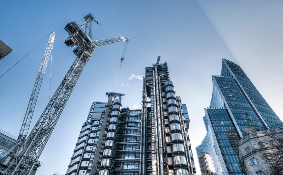 Стройка высотки