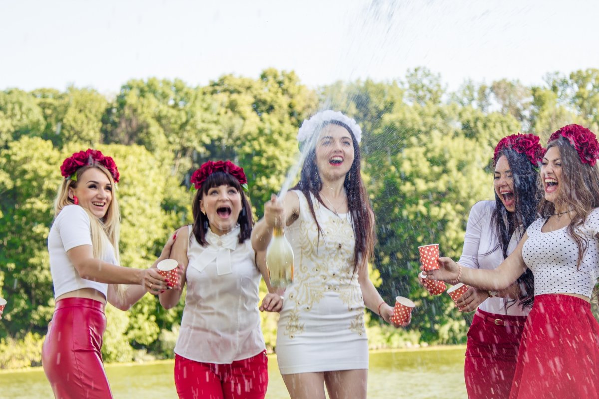 Нижний Новгород досуг девишник за час 1500 рублей сикисволни