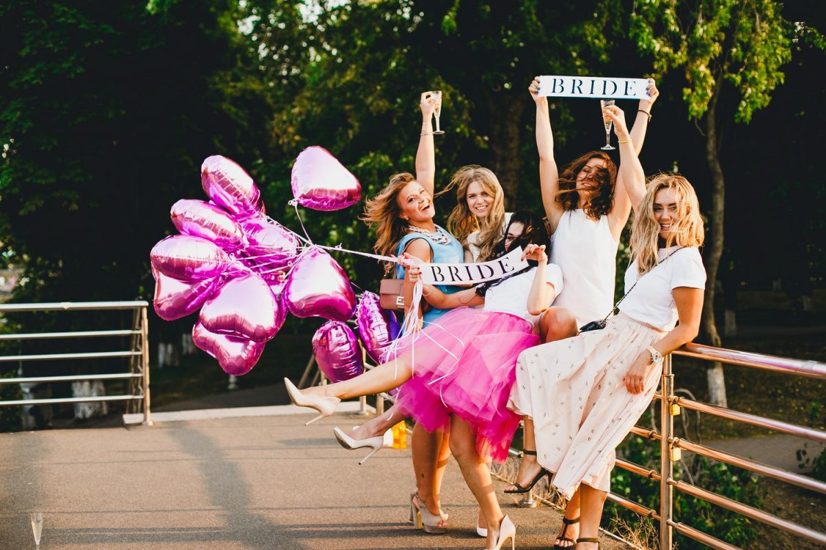 Значки на девичник