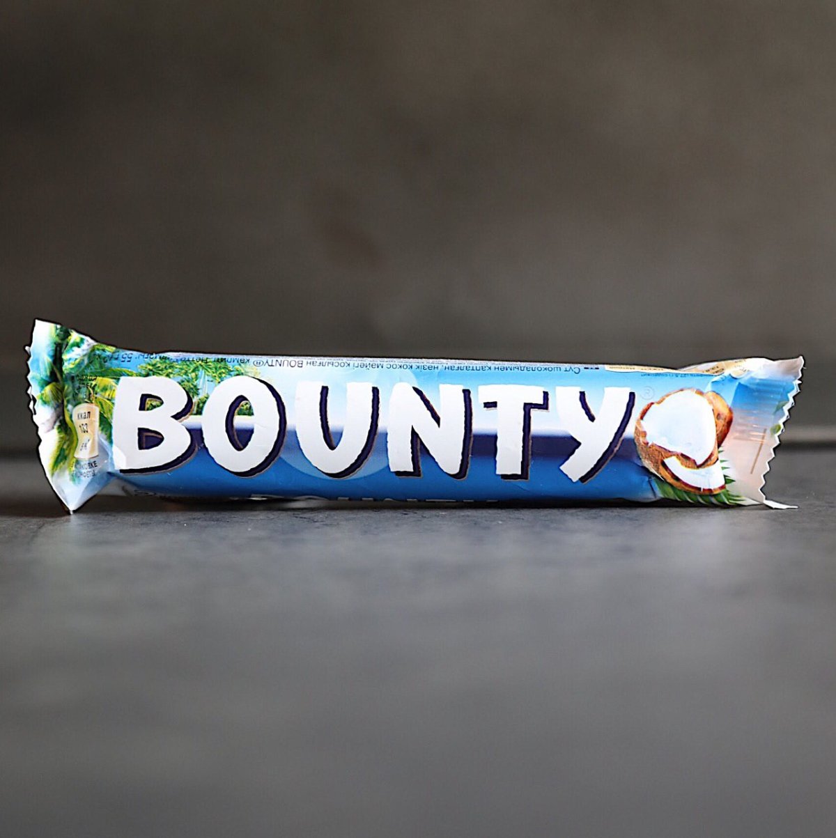 Bounty батончик 55 гр