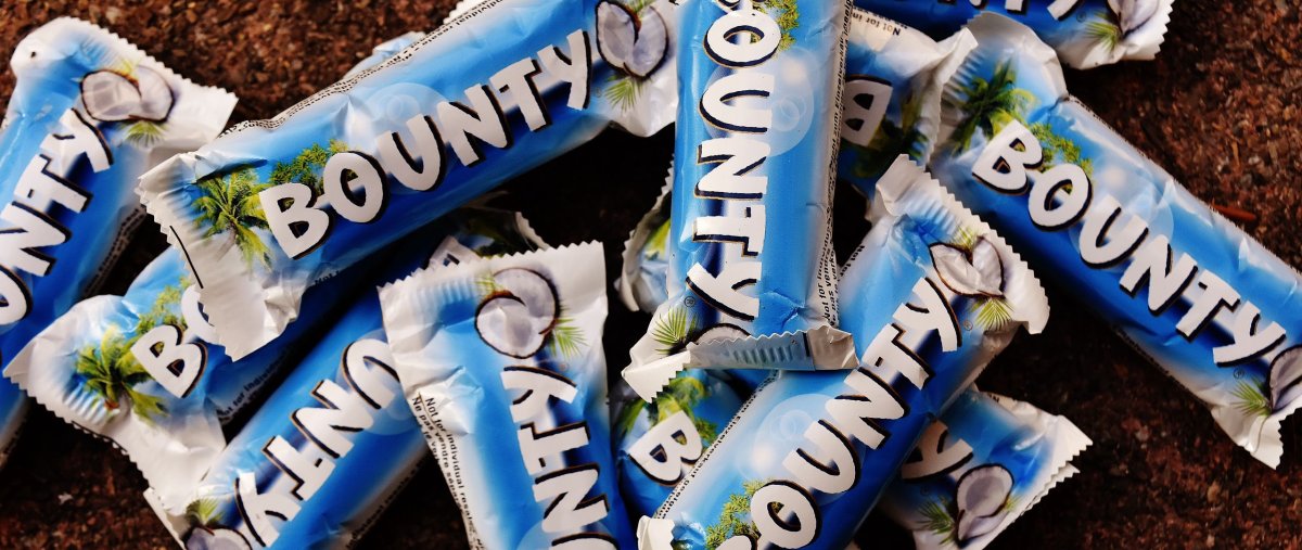 Баунти на белом фоне