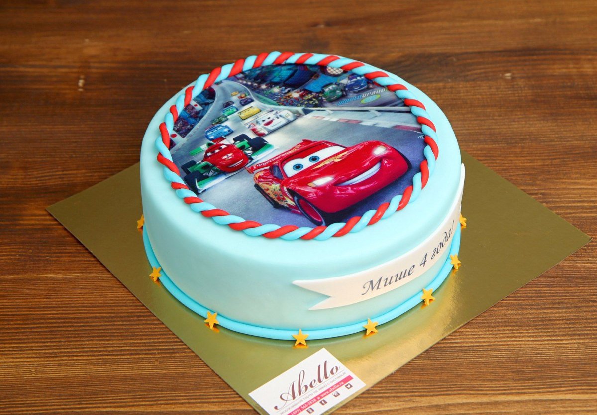 Торт молния Маккуин