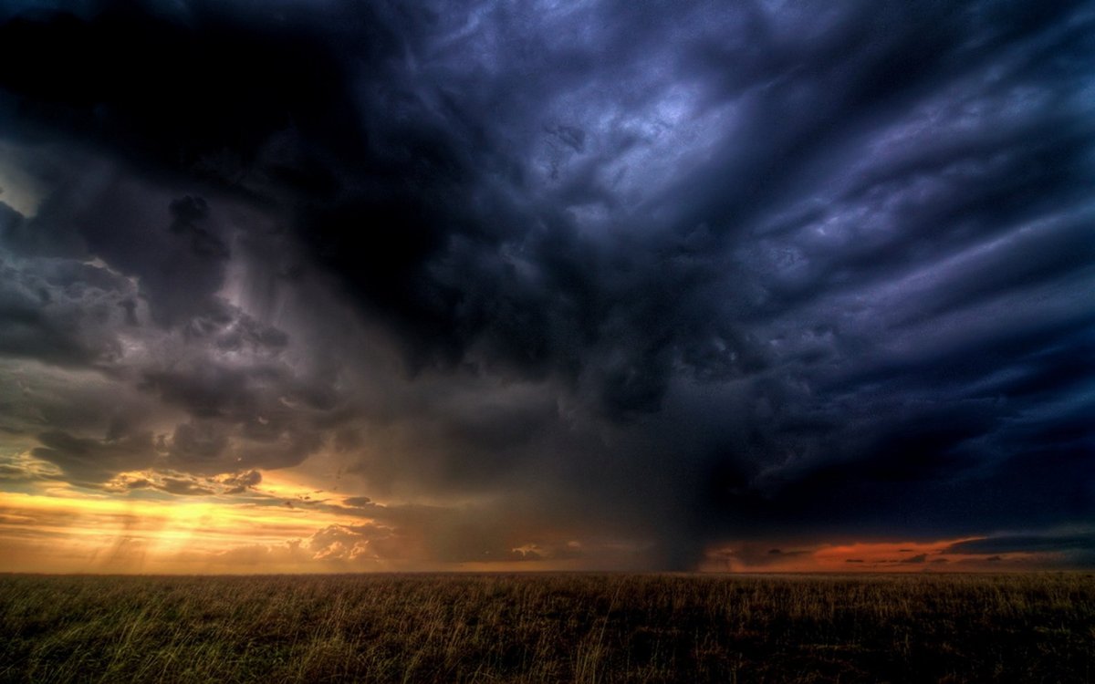 Грозовые облака