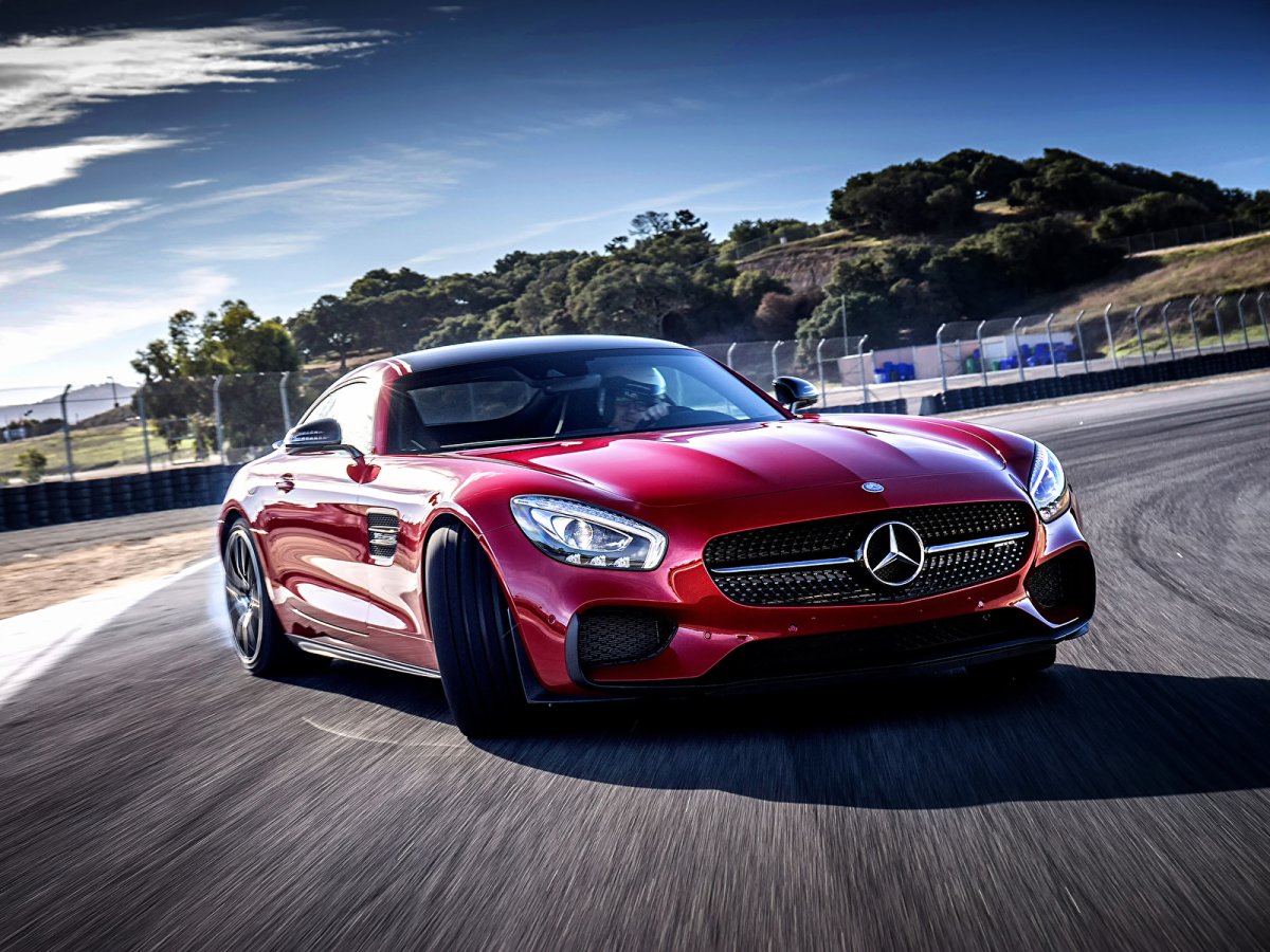 Мерседес Бенц АМГ