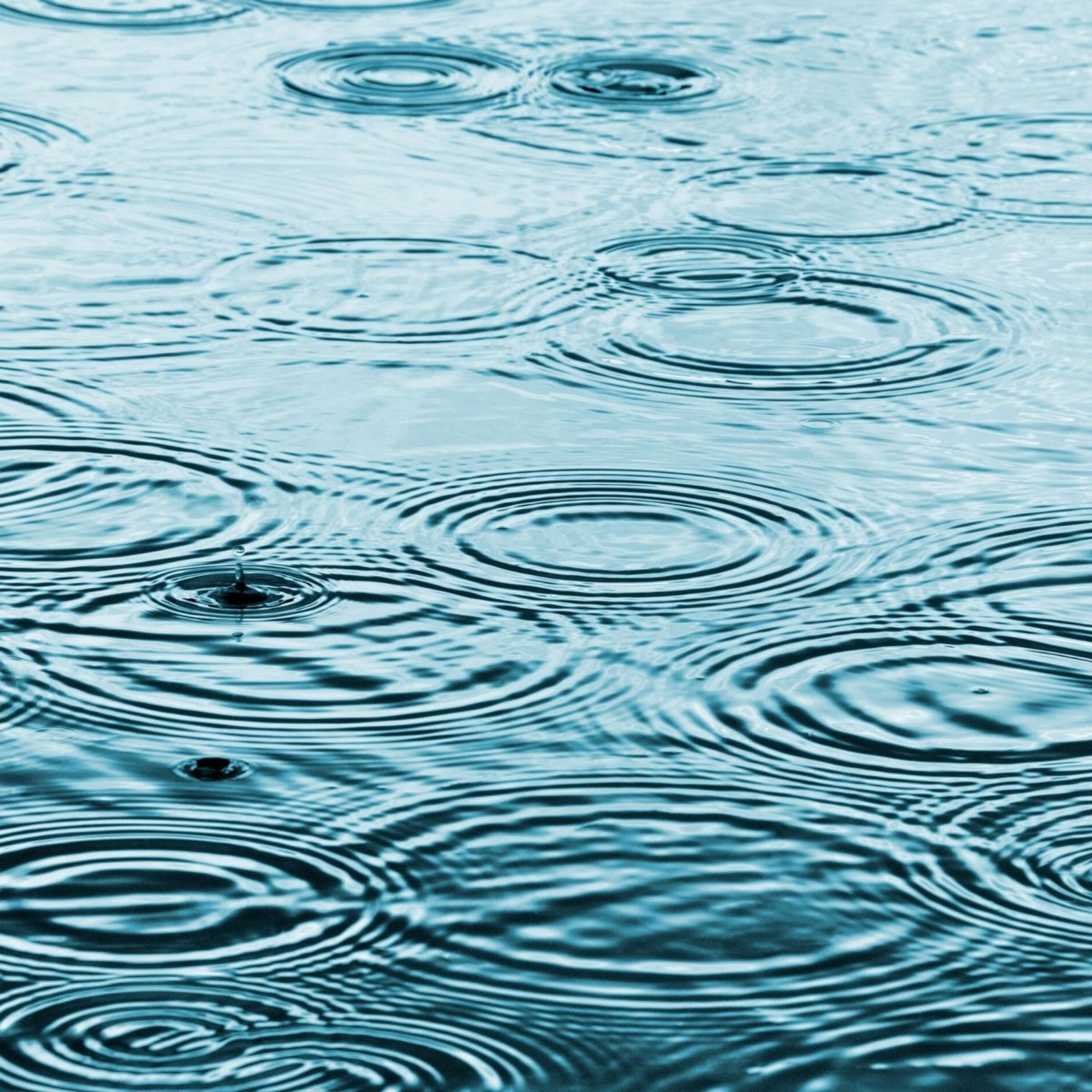 Разводы на воде