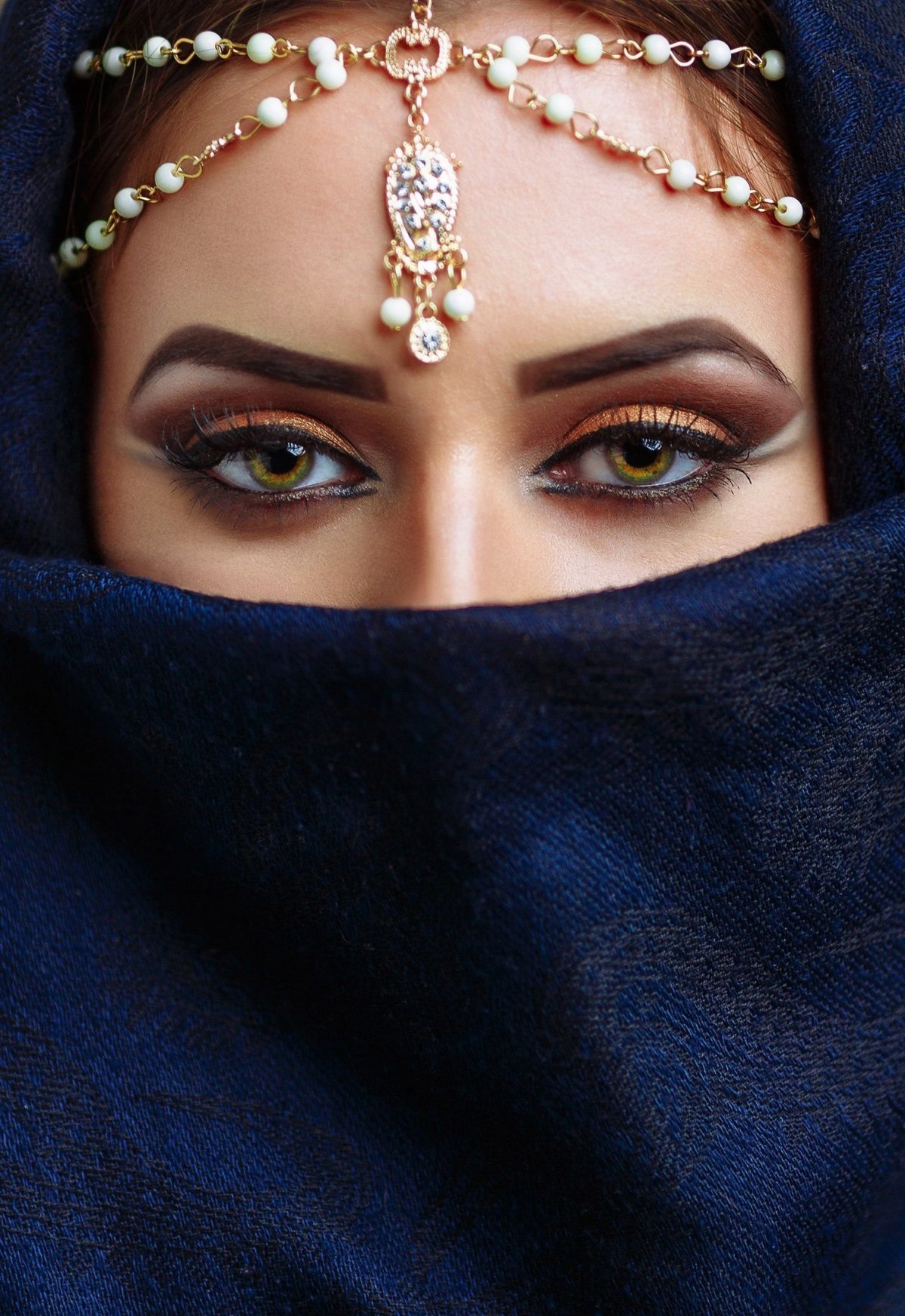 Сабина Байсакова восточные глаза