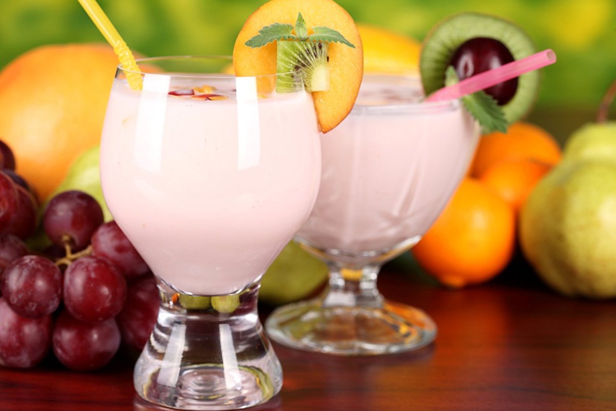 Коктейль с фруктами