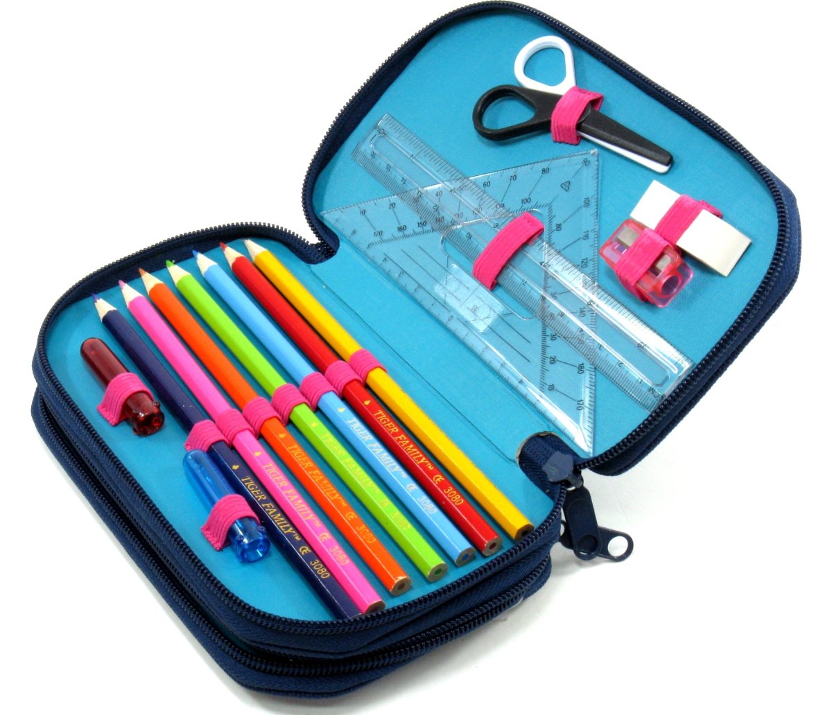 Канцелярские принадлежности на прозрачном фоне