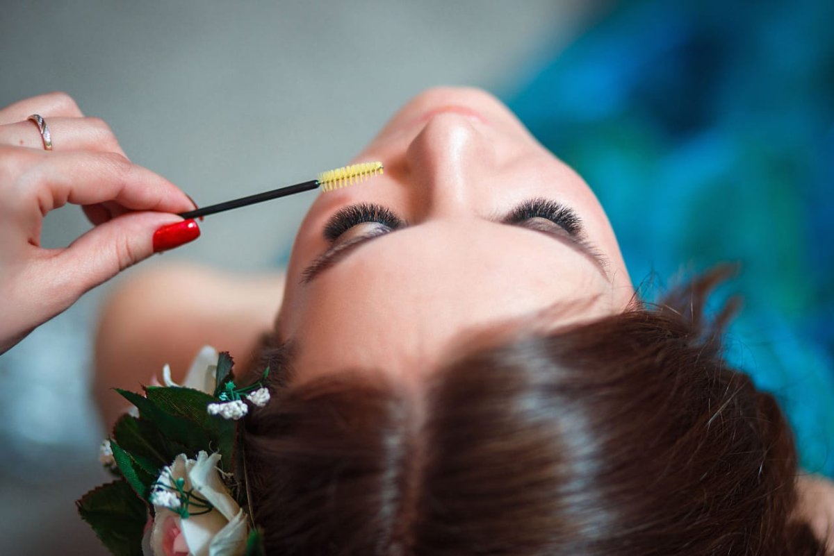 Глаз с ресницами