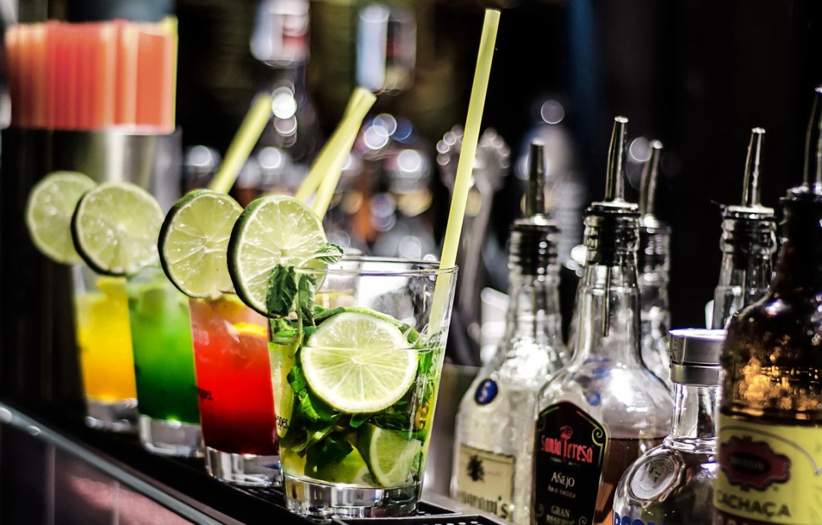 Коктейль бар