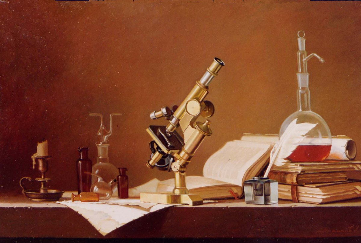 Натюрморт с микроскопом