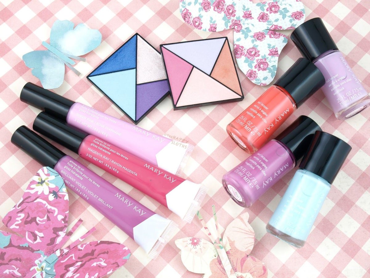 Красная машина Мэри Кэй