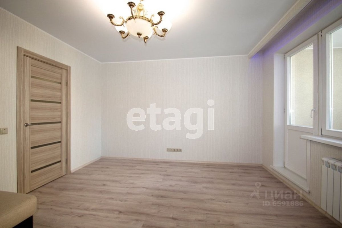 Пустая комната после ремонта