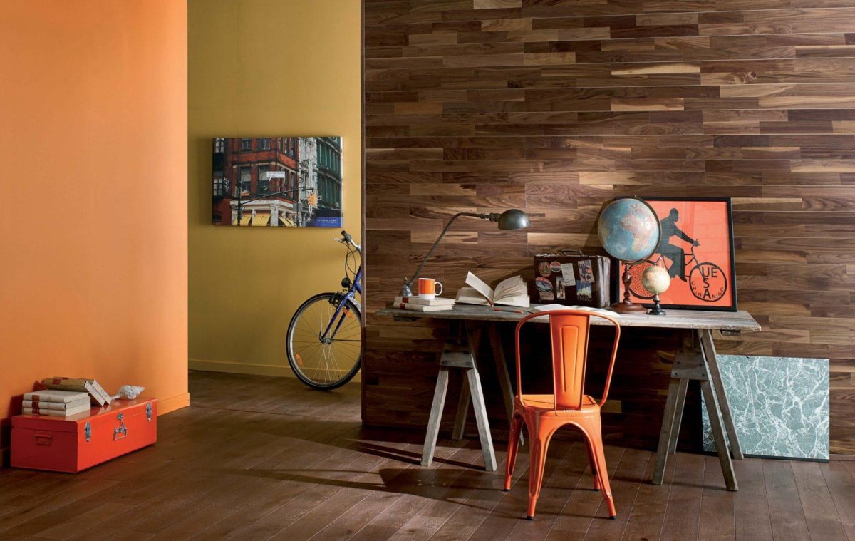 Отделка спальни деревом