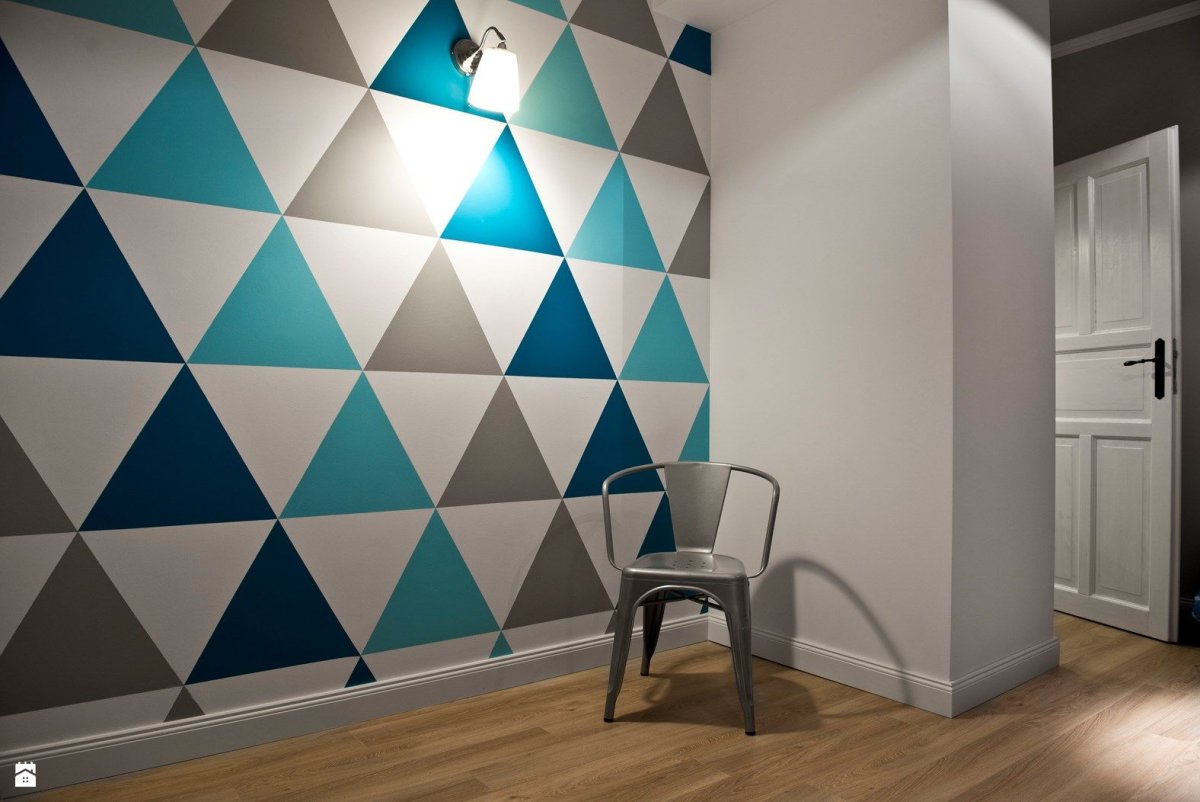 Покраска всех стен треугольниками