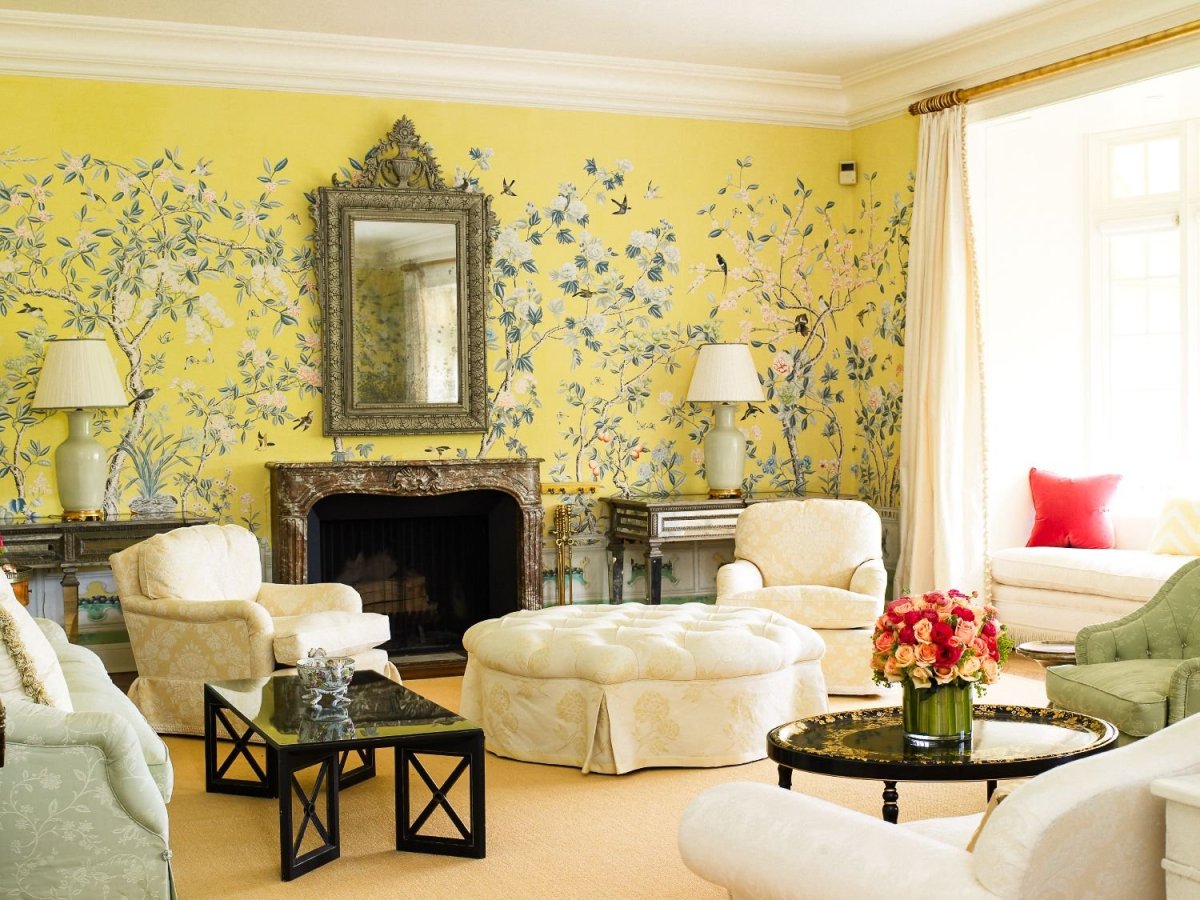 Золотые обои в интерьере