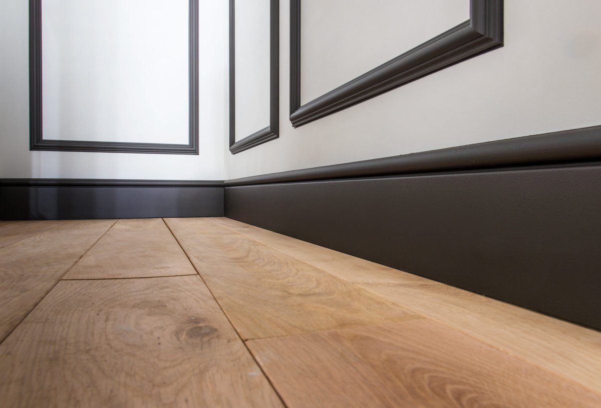 Плинтус напольный fl4