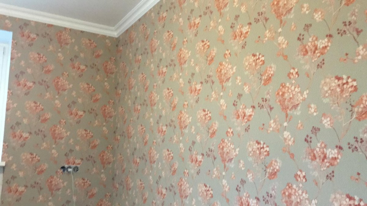 Поклейка обоев