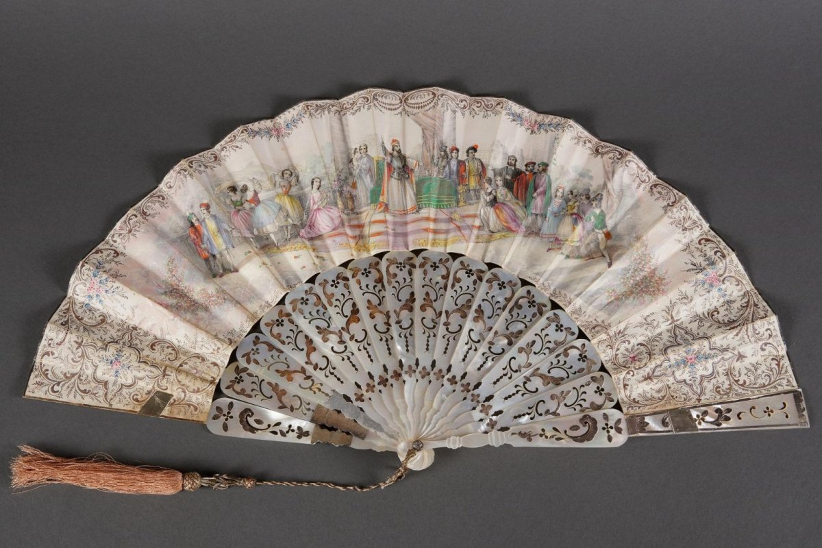 Украшение стен цветами